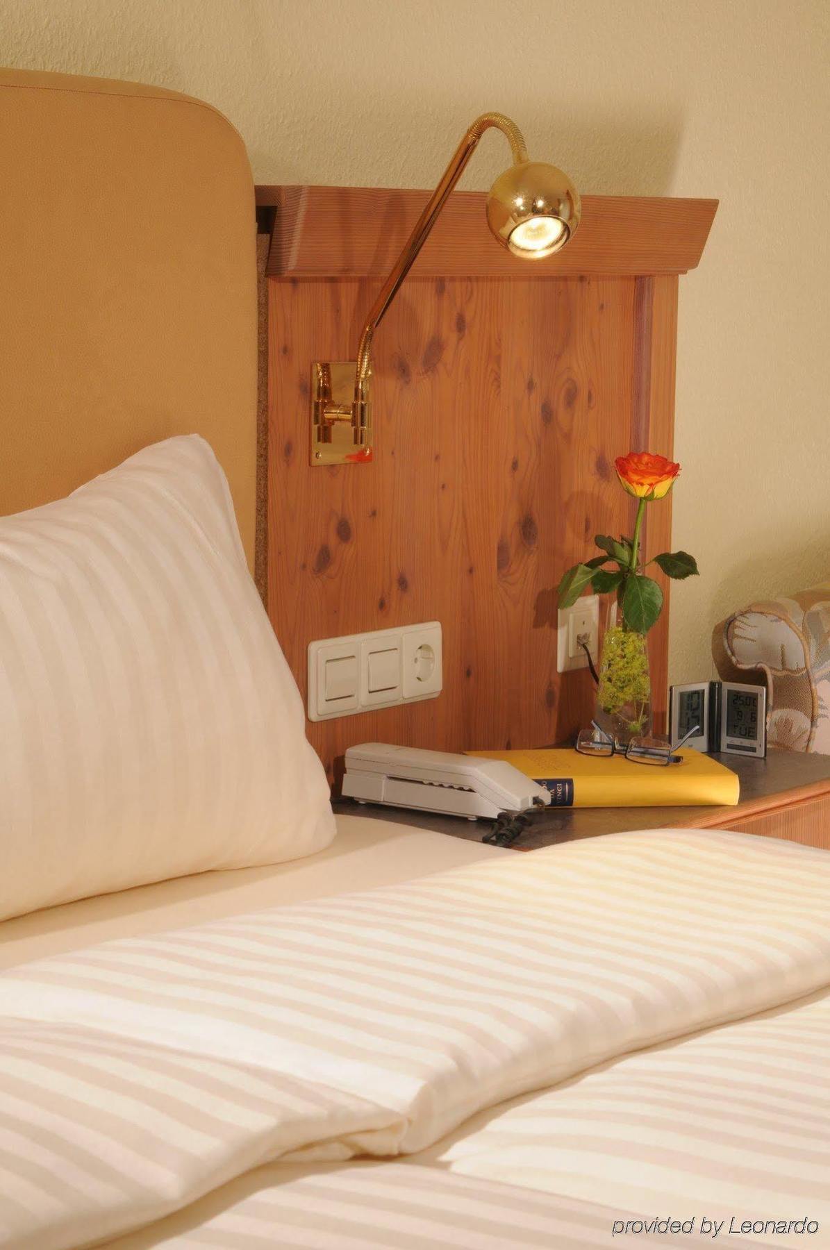 Parkhotel Weingarten Вайнгартен Стая снимка