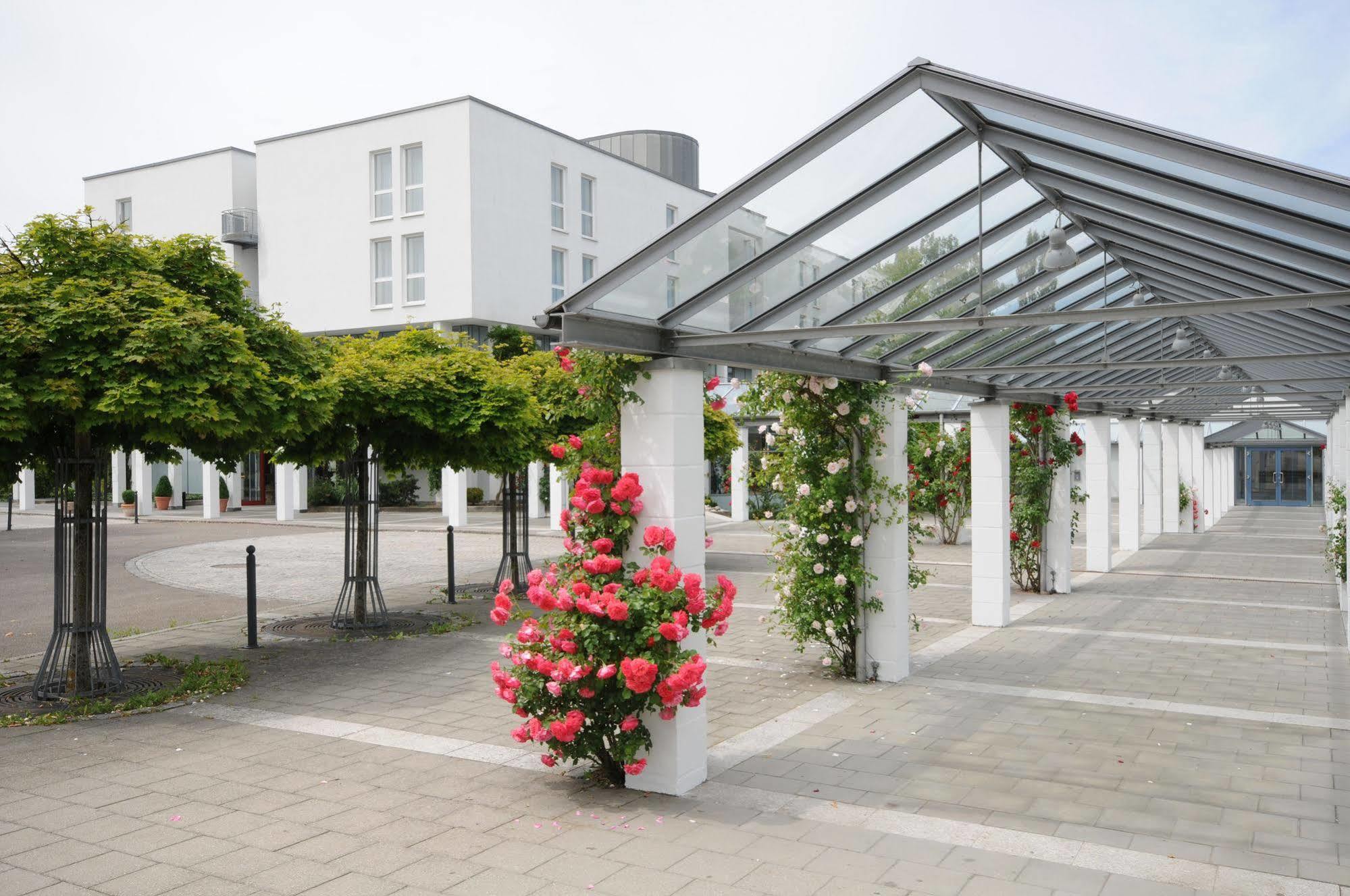 Parkhotel Weingarten Вайнгартен Екстериор снимка